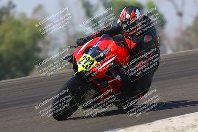 media/Sep-20-2025-TrackDaz (Sat) [[27f0cde673]]/A Group/11am (Turn 2)/